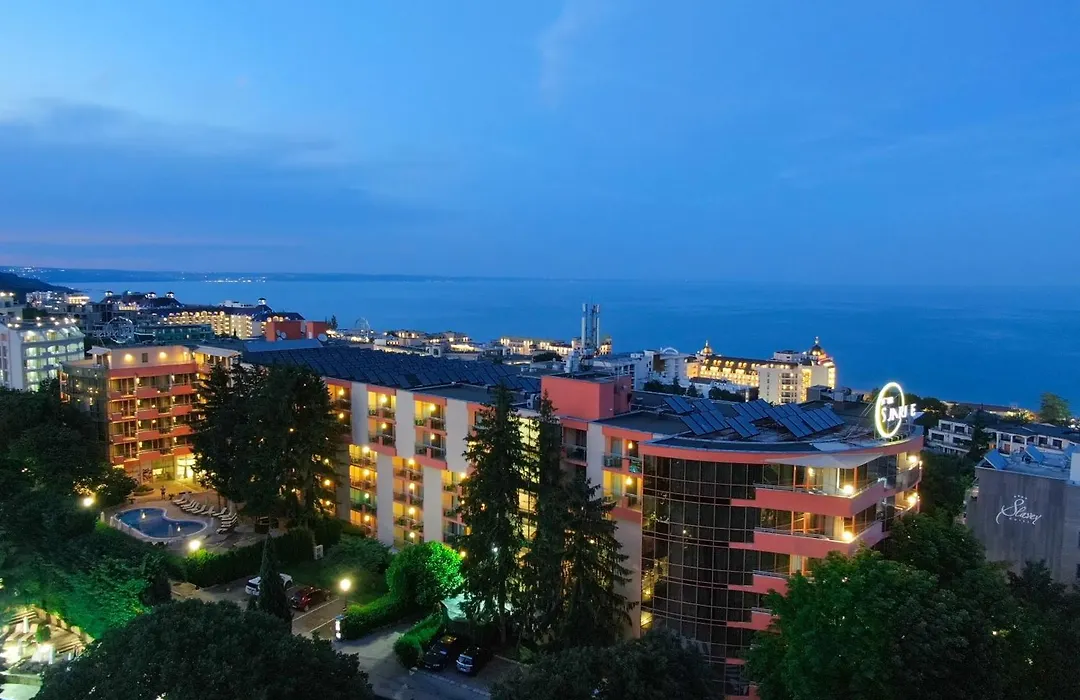 Hotel Sunrise Golden Sands-1